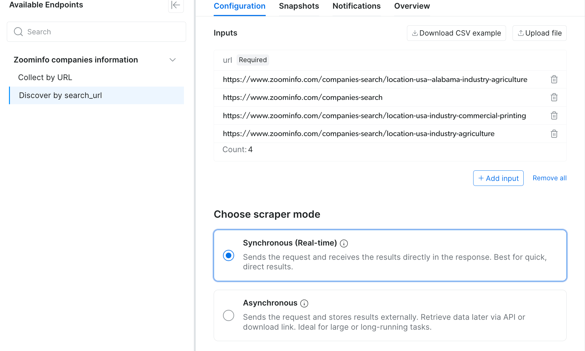 Panel de control de Bright Data para el scraper de información de empresas de Zoominfo. Discover by search_url está seleccionado bajo Available Endpoints, con 4 URLs de directorio de ZoomInfo como entradas y los modos de scraper síncrono y asíncrono debajo.