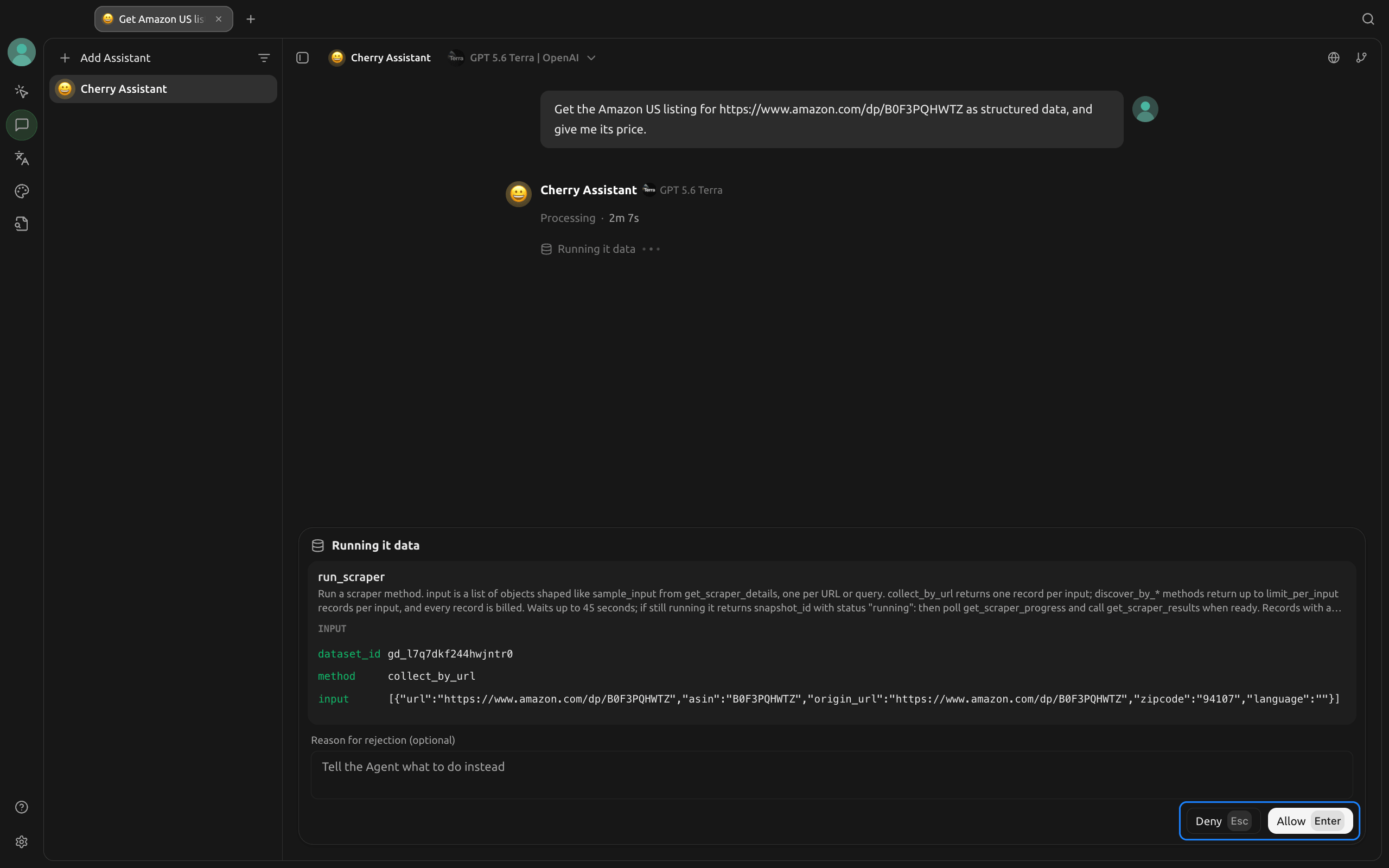 Chat Cherry Studio avec une carte d'approbation run_scraper montrant l'entrée Amazon products et les boutons Refuser et Autoriser